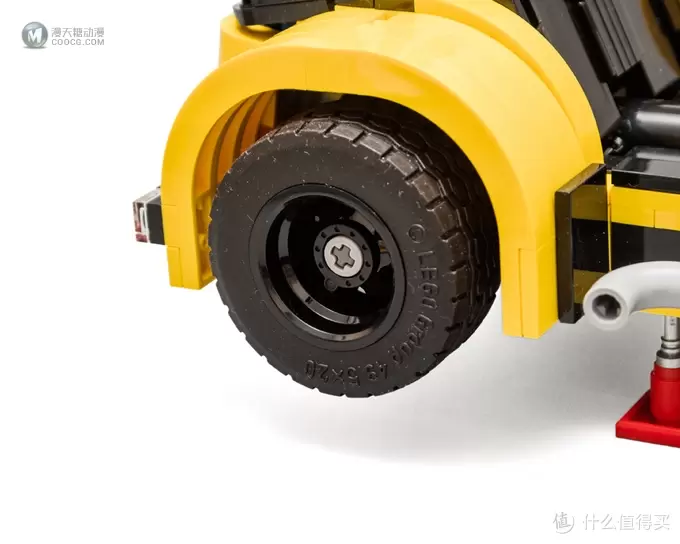 一道破空而来的金色闪电:LEGO 乐高 IDEAS系列 21307 卡特汉姆 Seven 620R 赛道跑车 一道破空而来的金色闪电:LEGO 乐高 IDEAS系列 21307 卡特汉姆 Seven 620R 赛道跑车