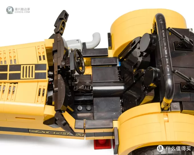 一道破空而来的金色闪电:LEGO 乐高 IDEAS系列 21307 卡特汉姆 Seven 620R 赛道跑车 一道破空而来的金色闪电:LEGO 乐高 IDEAS系列 21307 卡特汉姆 Seven 620R 赛道跑车