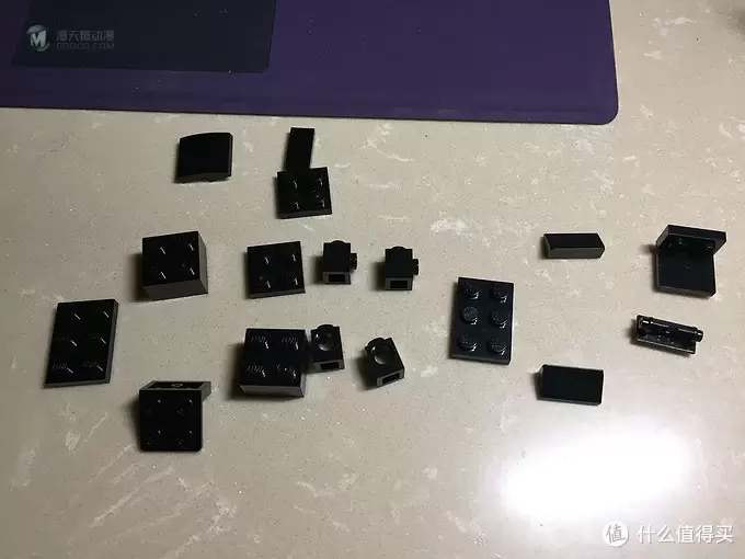 不一样的乐高 篇二:LEGO MOC 奔跑的黑豹 不一样的乐高 篇二:LEGO MOC 奔跑的黑豹