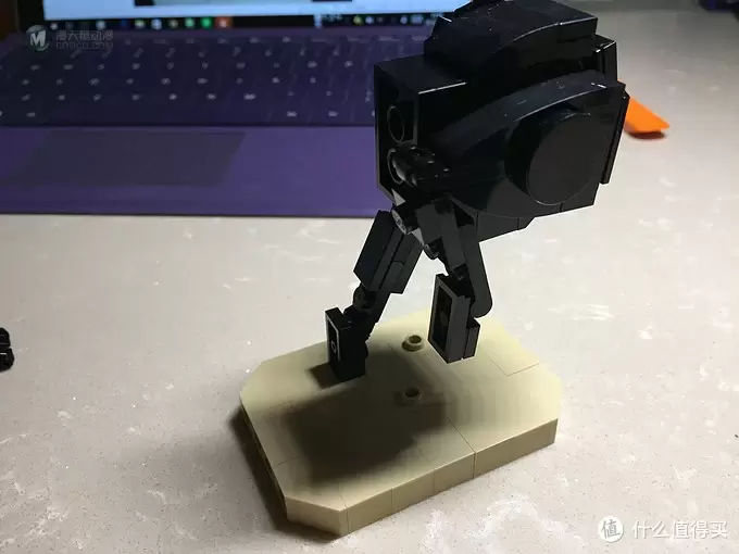 不一样的乐高 篇二:LEGO MOC 奔跑的黑豹 不一样的乐高 篇二:LEGO MOC 奔跑的黑豹