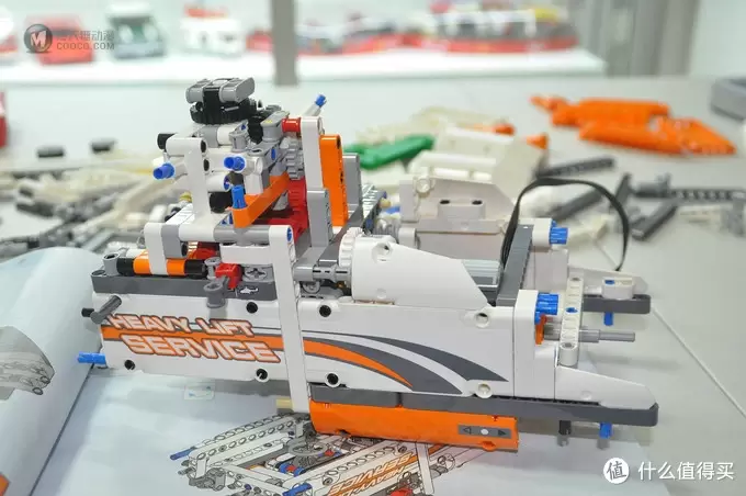 单反毁一生,LEGO穷三代 篇八十:LEGO Technic 乐高科技系列 42052 重型双旋翼运输直升机 单反毁一生,LEGO穷三代 篇八十:LEGO Technic 乐高科技系列 42052 重型双旋翼运输直升机