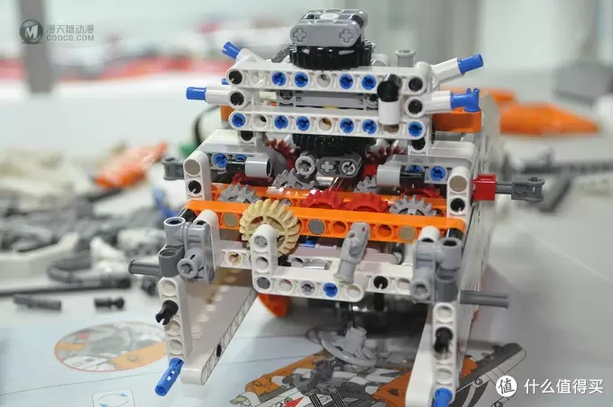 单反毁一生,LEGO穷三代 篇八十:LEGO Technic 乐高科技系列 42052 重型双旋翼运输直升机 单反毁一生,LEGO穷三代 篇八十:LEGO Technic 乐高科技系列 42052 重型双旋翼运输直升机