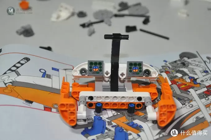 单反毁一生,LEGO穷三代 篇八十:LEGO Technic 乐高科技系列 42052 重型双旋翼运输直升机 单反毁一生,LEGO穷三代 篇八十:LEGO Technic 乐高科技系列 42052 重型双旋翼运输直升机