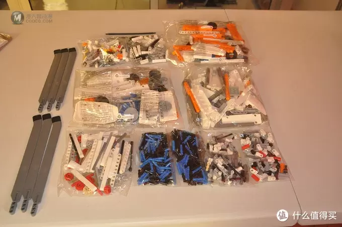 单反毁一生,LEGO穷三代 篇八十:LEGO Technic 乐高科技系列 42052 重型双旋翼运输直升机 单反毁一生,LEGO穷三代 篇八十:LEGO Technic 乐高科技系列 42052 重型双旋翼运输直升机