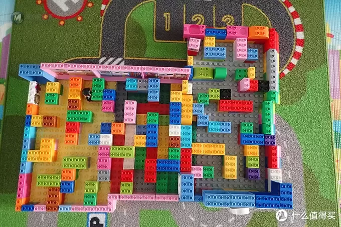 LEGO 乐高 得宝2.7米高塔MOC+大颗粒迷宫MOC LEGO 乐高 得宝2.7米高塔MOC+大颗粒迷宫MOC