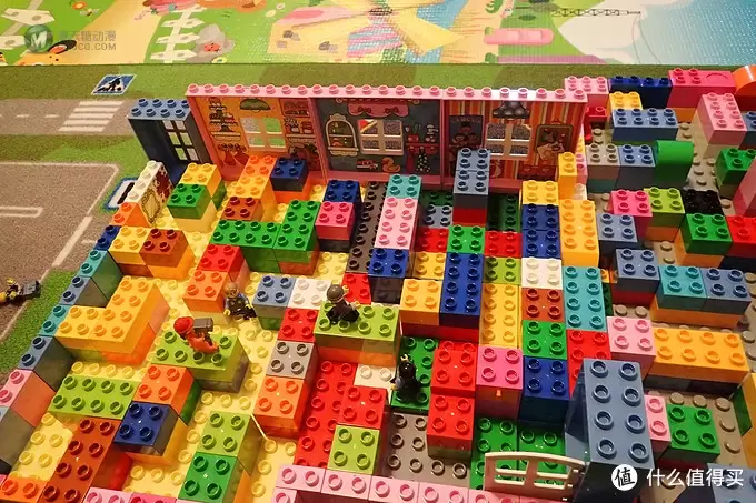 LEGO 乐高 得宝2.7米高塔MOC+大颗粒迷宫MOC LEGO 乐高 得宝2.7米高塔MOC+大颗粒迷宫MOC