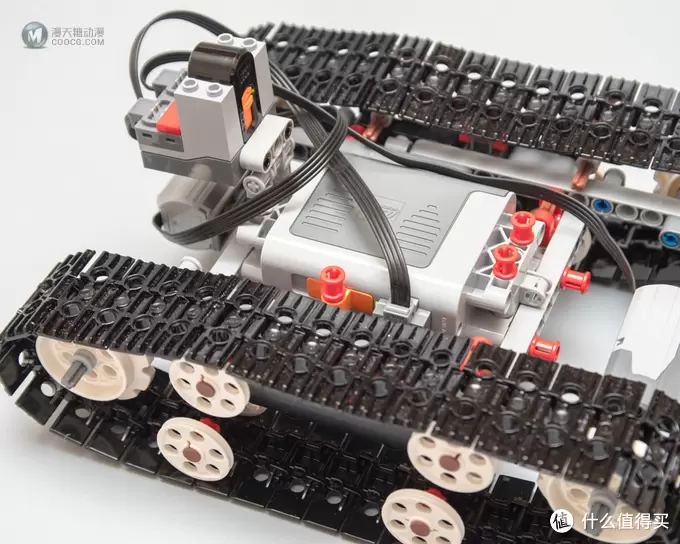 买电机送套装——LEGO 乐高 科技系列 42065 遥控履带赛车(RC Tracked Racer) 买电机送套装——LEGO 乐高 科技系列 42065 遥控履带赛车(RC Tracked Racer)