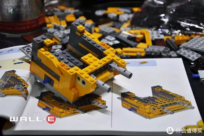 无论风雨,只愿为你(EVA)守护:LEGO 乐高 21303 WALL·E 组装试玩 无论风雨,只愿为你(EVA)守护:LEGO 乐高 21303 WALL·E 组装试玩