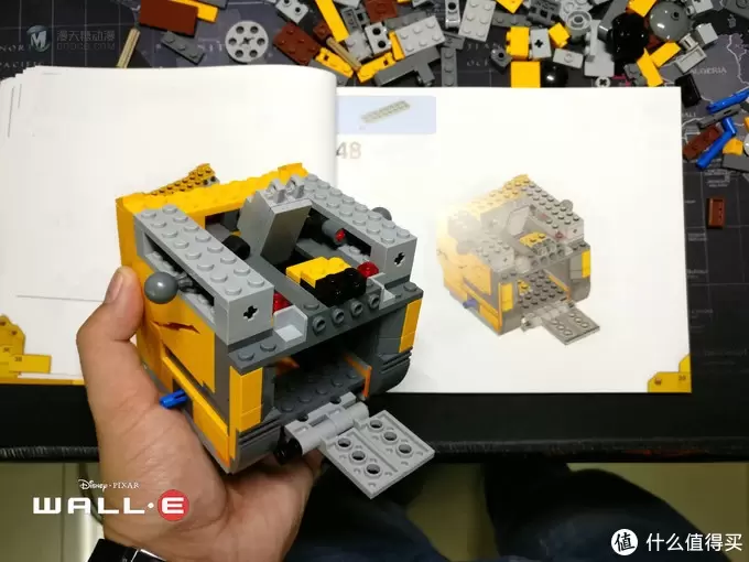 无论风雨,只愿为你(EVA)守护:LEGO 乐高 21303 WALL·E 组装试玩 无论风雨,只愿为你(EVA)守护:LEGO 乐高 21303 WALL·E 组装试玩