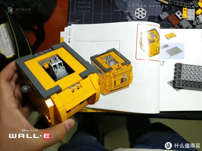 无论风雨,只愿为你(EVA)守护:LEGO 乐高 21303 WALL·E 组装试玩 无论风雨,只愿为你(EVA)守护:LEGO 乐高 21303 WALL·E 组装试玩