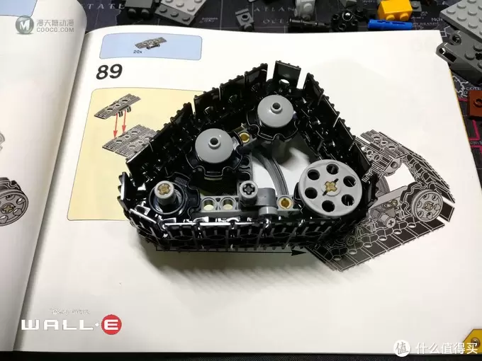 无论风雨,只愿为你(EVA)守护:LEGO 乐高 21303 WALL·E 组装试玩 无论风雨,只愿为你(EVA)守护:LEGO 乐高 21303 WALL·E 组装试玩