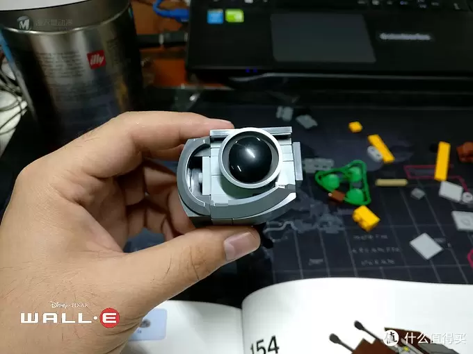 无论风雨,只愿为你(EVA)守护:LEGO 乐高 21303 WALL·E 组装试玩 无论风雨,只愿为你(EVA)守护:LEGO 乐高 21303 WALL·E 组装试玩