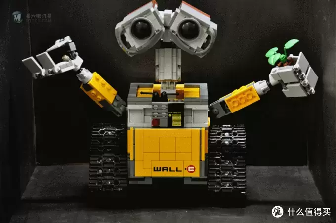 无论风雨,只愿为你(EVA)守护:LEGO 乐高 21303 WALL·E 组装试玩 无论风雨,只愿为你(EVA)守护:LEGO 乐高 21303 WALL·E 组装试玩