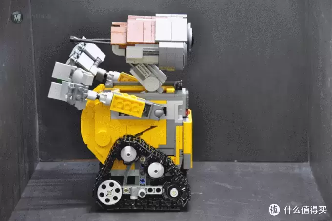 无论风雨,只愿为你(EVA)守护:LEGO 乐高 21303 WALL·E 组装试玩 无论风雨,只愿为你(EVA)守护:LEGO 乐高 21303 WALL·E 组装试玩