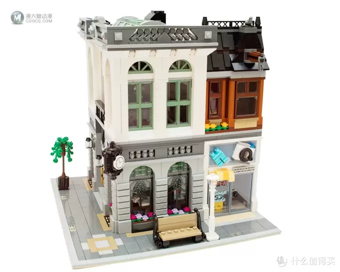 在家开银行: LEGO 乐高 10251 街景系列Brick Bank 砖块银行 简评 在家开银行: LEGO 乐高 10251 街景系列Brick Bank 砖块银行 简评