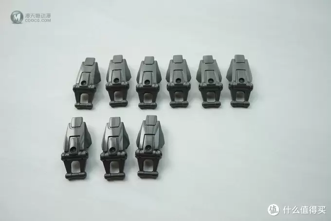 乐高还能这么拼: 复刻 LEGO 乐高 限量版5004590 蝙蝠侠摩托 乐高还能这么拼: 复刻 LEGO 乐高 限量版5004590 蝙蝠侠摩托