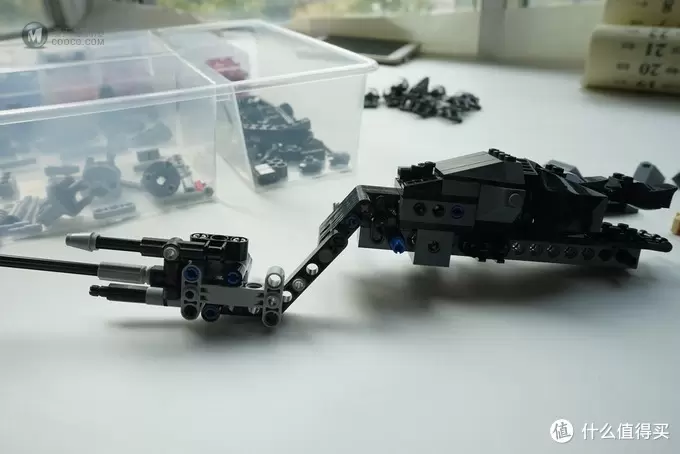 乐高还能这么拼: 复刻 LEGO 乐高 限量版5004590 蝙蝠侠摩托 乐高还能这么拼: 复刻 LEGO 乐高 限量版5004590 蝙蝠侠摩托