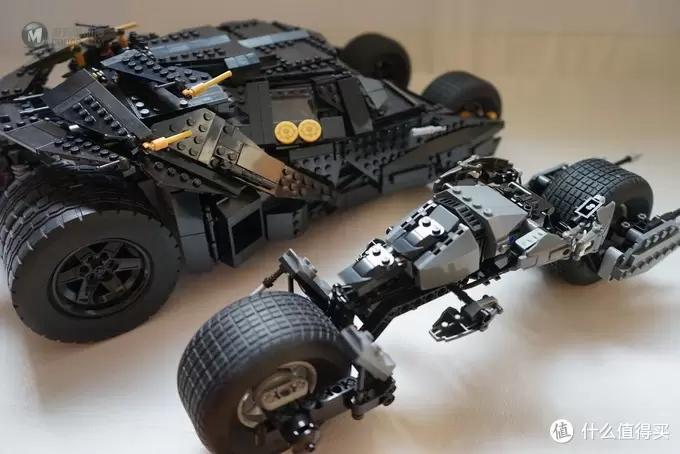 乐高还能这么拼: 复刻 LEGO 乐高 限量版5004590 蝙蝠侠摩托 乐高还能这么拼: 复刻 LEGO 乐高 限量版5004590 蝙蝠侠摩托
