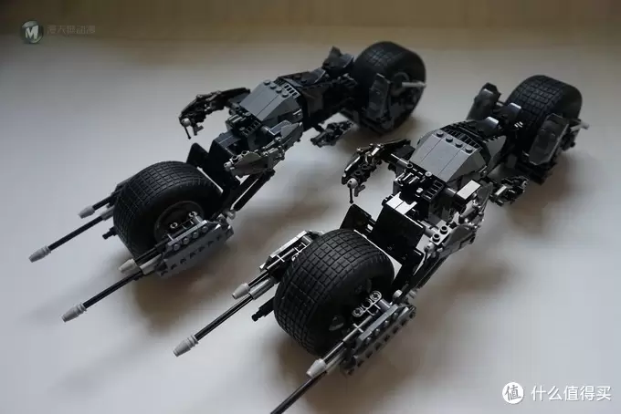 乐高还能这么拼: 复刻 LEGO 乐高 限量版5004590 蝙蝠侠摩托 乐高还能这么拼: 复刻 LEGO 乐高 限量版5004590 蝙蝠侠摩托