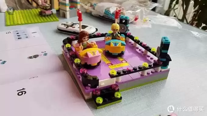 LEGO 乐高 Friends 好朋友的游乐场 篇一:#本站首晒#超值的41133碰碰车晃摇床 LEGO 乐高 Friends 好朋友的游乐场 篇一:#本站首晒#超值的41133碰碰车晃摇床