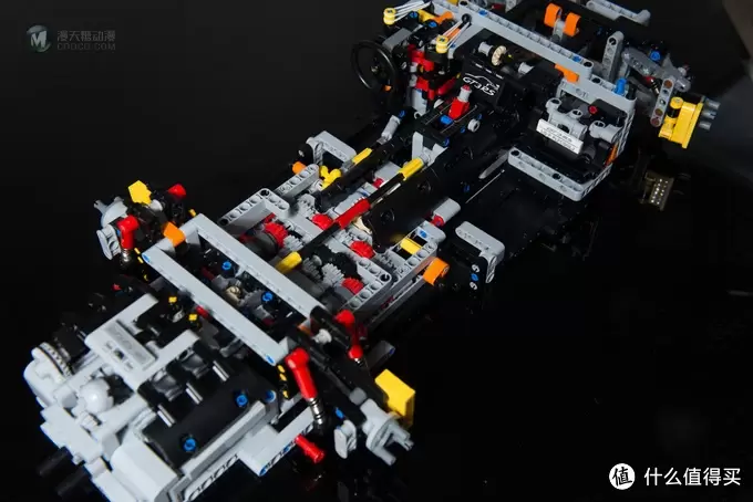一个大龄少年的乐高之旅 篇九:LEGO 乐高 Technic 42056 保时捷 911 GT3 RS 开箱及变速箱修改方法 一个大龄少年的乐高之旅 篇九:LEGO 乐高 Technic 42056 保时捷 911 GT3 RS 开箱及变速箱修改方法