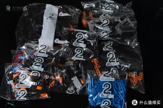 一个大龄少年的乐高之旅 篇九:LEGO 乐高 Technic 42056 保时捷 911 GT3 RS 开箱及变速箱修改方法 一个大龄少年的乐高之旅 篇九:LEGO 乐高 Technic 42056 保时捷 911 GT3 RS 开箱及变速箱修改方法