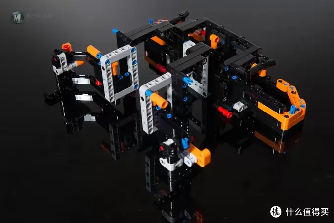 一个大龄少年的乐高之旅 篇九:LEGO 乐高 Technic 42056 保时捷 911 GT3 RS 开箱及变速箱修改方法 一个大龄少年的乐高之旅 篇九:LEGO 乐高 Technic 42056 保时捷 911 GT3 RS 开箱及变速箱修改方法