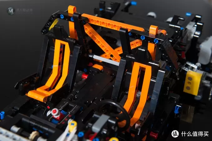 一个大龄少年的乐高之旅 篇九:LEGO 乐高 Technic 42056 保时捷 911 GT3 RS 开箱及变速箱修改方法 一个大龄少年的乐高之旅 篇九:LEGO 乐高 Technic 42056 保时捷 911 GT3 RS 开箱及变速箱修改方法