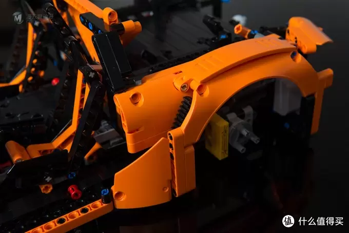 一个大龄少年的乐高之旅 篇九:LEGO 乐高 Technic 42056 保时捷 911 GT3 RS 开箱及变速箱修改方法 一个大龄少年的乐高之旅 篇九:LEGO 乐高 Technic 42056 保时捷 911 GT3 RS 开箱及变速箱修改方法