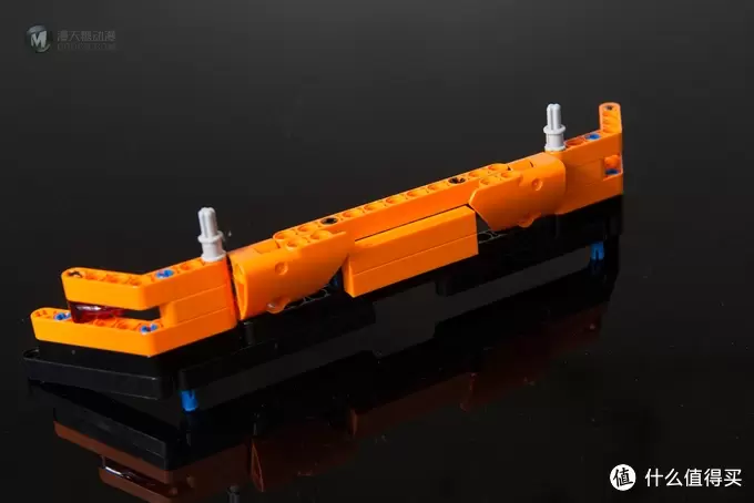 一个大龄少年的乐高之旅 篇九:LEGO 乐高 Technic 42056 保时捷 911 GT3 RS 开箱及变速箱修改方法 一个大龄少年的乐高之旅 篇九:LEGO 乐高 Technic 42056 保时捷 911 GT3 RS 开箱及变速箱修改方法