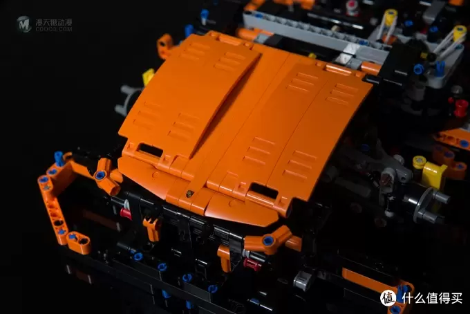 一个大龄少年的乐高之旅 篇九:LEGO 乐高 Technic 42056 保时捷 911 GT3 RS 开箱及变速箱修改方法 一个大龄少年的乐高之旅 篇九:LEGO 乐高 Technic 42056 保时捷 911 GT3 RS 开箱及变速箱修改方法