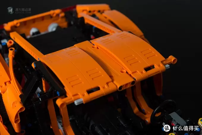 一个大龄少年的乐高之旅 篇九:LEGO 乐高 Technic 42056 保时捷 911 GT3 RS 开箱及变速箱修改方法 一个大龄少年的乐高之旅 篇九:LEGO 乐高 Technic 42056 保时捷 911 GT3 RS 开箱及变速箱修改方法