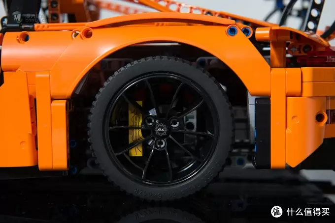 一个大龄少年的乐高之旅 篇九:LEGO 乐高 Technic 42056 保时捷 911 GT3 RS 开箱及变速箱修改方法 一个大龄少年的乐高之旅 篇九:LEGO 乐高 Technic 42056 保时捷 911 GT3 RS 开箱及变速箱修改方法