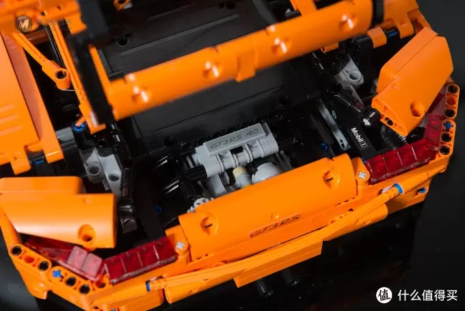 一个大龄少年的乐高之旅 篇九:LEGO 乐高 Technic 42056 保时捷 911 GT3 RS 开箱及变速箱修改方法 一个大龄少年的乐高之旅 篇九:LEGO 乐高 Technic 42056 保时捷 911 GT3 RS 开箱及变速箱修改方法