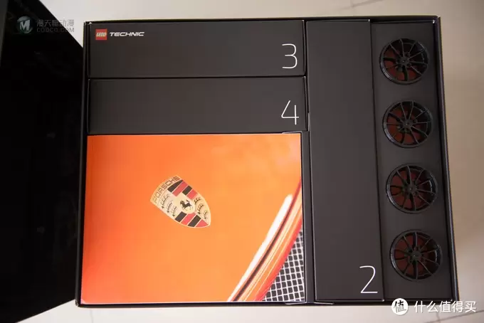 一个大龄少年的乐高之旅 篇九:LEGO 乐高 Technic 42056 保时捷 911 GT3 RS 开箱及变速箱修改方法 一个大龄少年的乐高之旅 篇九:LEGO 乐高 Technic 42056 保时捷 911 GT3 RS 开箱及变速箱修改方法