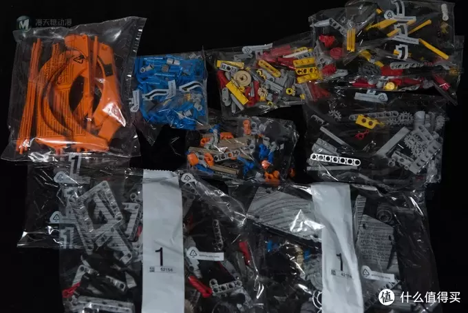 一个大龄少年的乐高之旅 篇九:LEGO 乐高 Technic 42056 保时捷 911 GT3 RS 开箱及变速箱修改方法 一个大龄少年的乐高之旅 篇九:LEGO 乐高 Technic 42056 保时捷 911 GT3 RS 开箱及变速箱修改方法