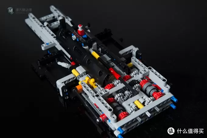 一个大龄少年的乐高之旅 篇九:LEGO 乐高 Technic 42056 保时捷 911 GT3 RS 开箱及变速箱修改方法 一个大龄少年的乐高之旅 篇九:LEGO 乐高 Technic 42056 保时捷 911 GT3 RS 开箱及变速箱修改方法