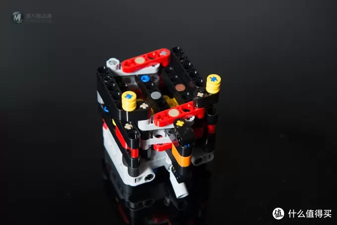 一个大龄少年的乐高之旅 篇九:LEGO 乐高 Technic 42056 保时捷 911 GT3 RS 开箱及变速箱修改方法 一个大龄少年的乐高之旅 篇九:LEGO 乐高 Technic 42056 保时捷 911 GT3 RS 开箱及变速箱修改方法