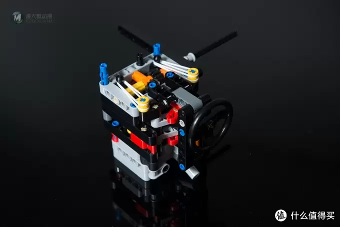 一个大龄少年的乐高之旅 篇九:LEGO 乐高 Technic 42056 保时捷 911 GT3 RS 开箱及变速箱修改方法 一个大龄少年的乐高之旅 篇九:LEGO 乐高 Technic 42056 保时捷 911 GT3 RS 开箱及变速箱修改方法