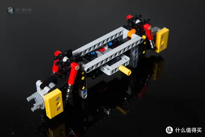 一个大龄少年的乐高之旅 篇九:LEGO 乐高 Technic 42056 保时捷 911 GT3 RS 开箱及变速箱修改方法 一个大龄少年的乐高之旅 篇九:LEGO 乐高 Technic 42056 保时捷 911 GT3 RS 开箱及变速箱修改方法