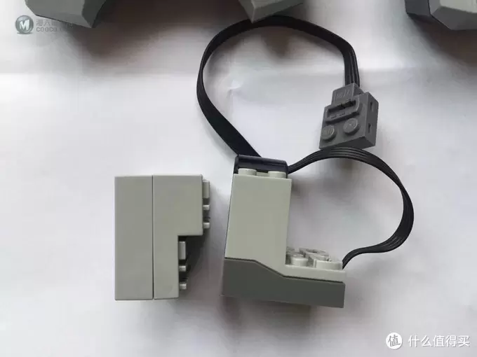 遥控乐高拼拼乐:LEGO 乐高 第三方蓝牙遥控接收器——Sbrick 遥控乐高拼拼乐:LEGO 乐高 第三方蓝牙遥控接收器——Sbrick