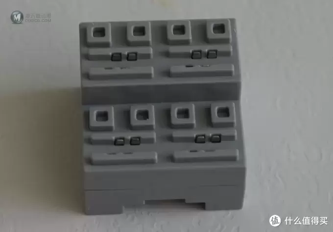 遥控乐高拼拼乐:LEGO 乐高 第三方蓝牙遥控接收器——Sbrick 遥控乐高拼拼乐:LEGO 乐高 第三方蓝牙遥控接收器——Sbrick
