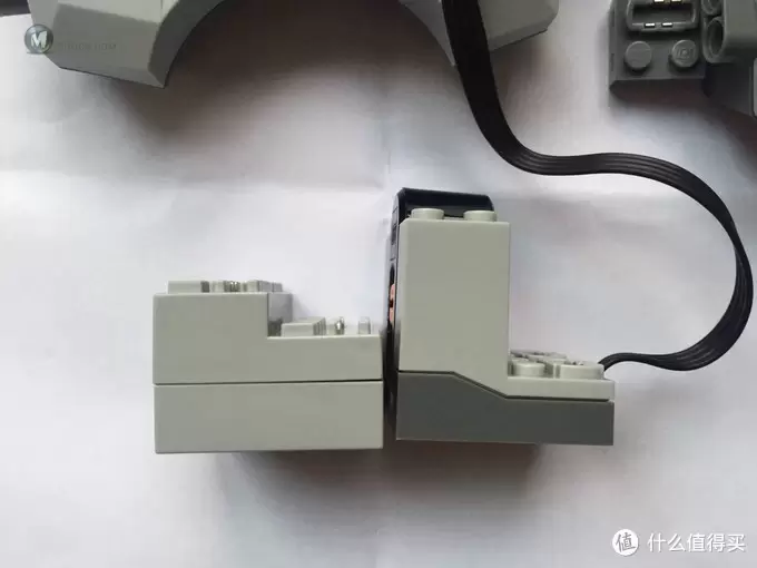 遥控乐高拼拼乐:LEGO 乐高 第三方蓝牙遥控接收器——Sbrick 遥控乐高拼拼乐:LEGO 乐高 第三方蓝牙遥控接收器——Sbrick