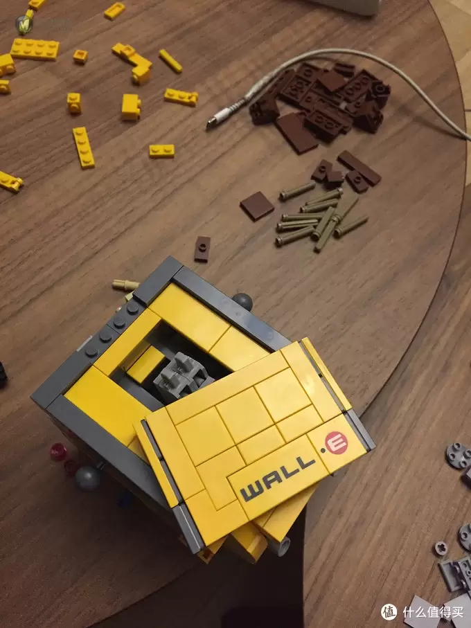 乐高坑深似海 — LEGO 乐高 21303 瓦力机器人 开箱 乐高坑深似海 — LEGO 乐高 21303 瓦力机器人 开箱
