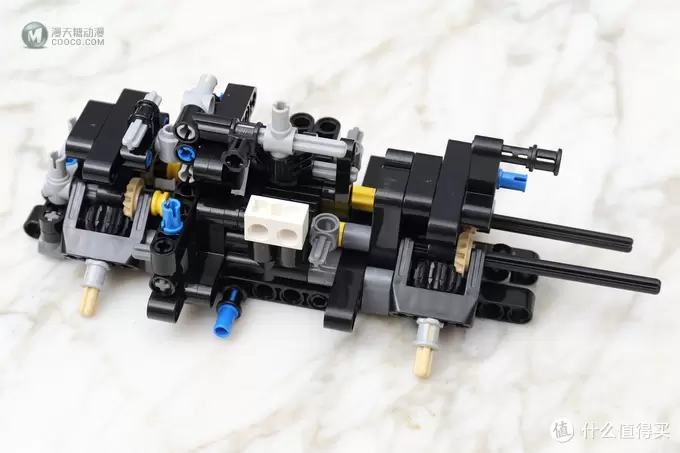 一入LEGO坑似海:LEGO 乐高 复刻荒大神 Avtoros Shaman 8x8 一入LEGO坑似海:LEGO 乐高 复刻荒大神 Avtoros Shaman 8x8