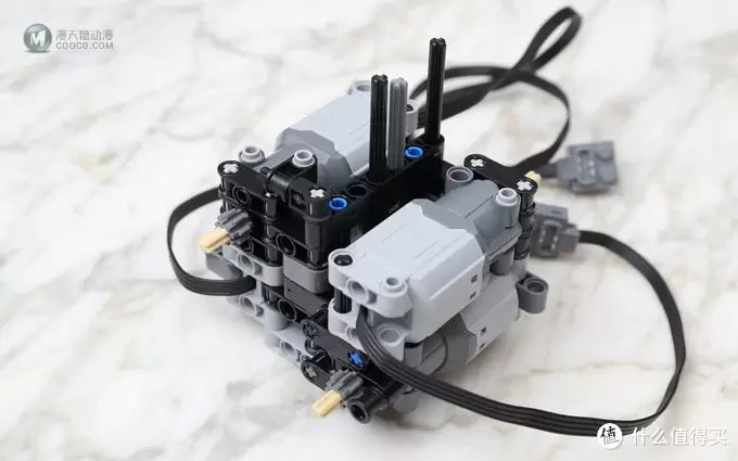 一入LEGO坑似海:LEGO 乐高 复刻荒大神 Avtoros Shaman 8x8 一入LEGO坑似海:LEGO 乐高 复刻荒大神 Avtoros Shaman 8x8