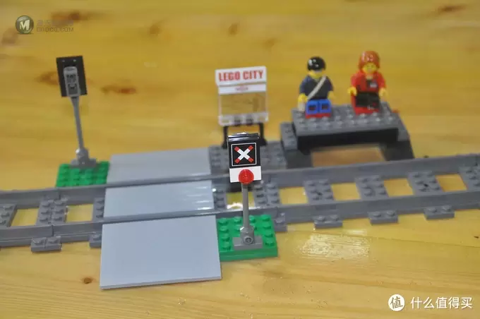 单反毁一生,LEGO穷三代 篇六十六:LEGO 乐高 城市系列 60051 高速列车 单反毁一生,LEGO穷三代 篇六十六:LEGO 乐高 城市系列 60051 高速列车