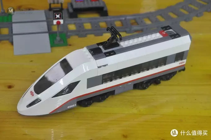 单反毁一生,LEGO穷三代 篇六十六:LEGO 乐高 城市系列 60051 高速列车 单反毁一生,LEGO穷三代 篇六十六:LEGO 乐高 城市系列 60051 高速列车