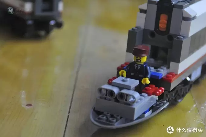 单反毁一生,LEGO穷三代 篇六十六:LEGO 乐高 城市系列 60051 高速列车 单反毁一生,LEGO穷三代 篇六十六:LEGO 乐高 城市系列 60051 高速列车