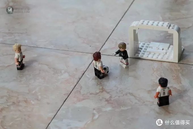 #首晒# 德迷珍藏,冠军归来:LEGO 乐高 71014 德国队抽抽乐 #首晒# 德迷珍藏,冠军归来:LEGO 乐高 71014 德国队抽抽乐